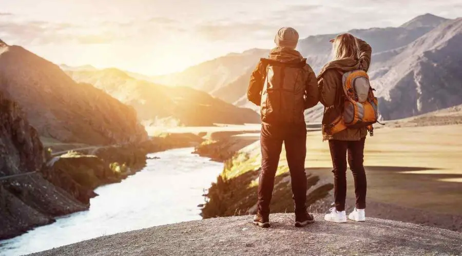 Know these 4 Zodiac Signs Who Make the Best Travel Buddies