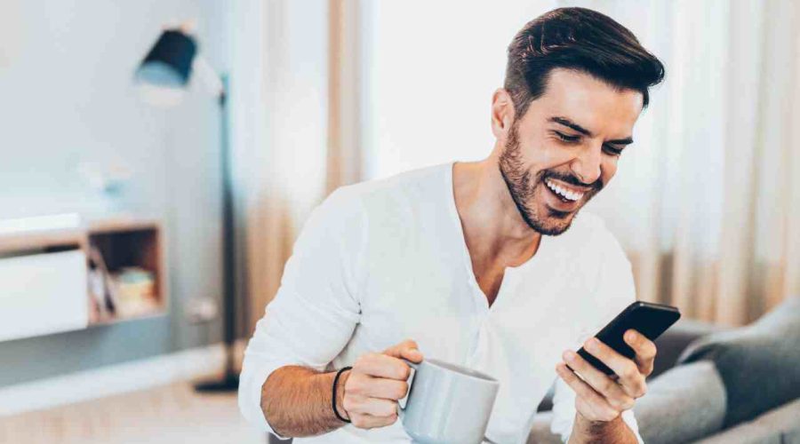 How To Text A Capricorn Man – A Complete Guide