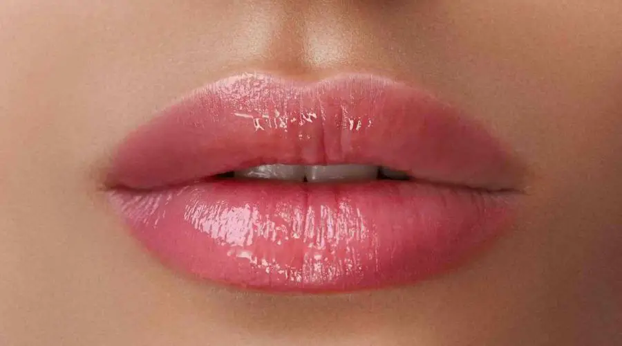 Top 5 Female Zodiac Signs With the Most Beautiful Lips