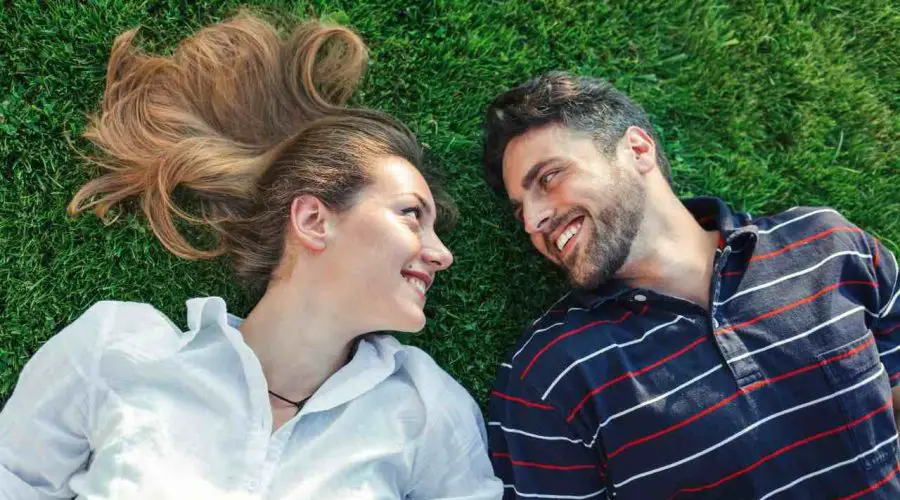 These Zodiac Signs Fall in Love Easily