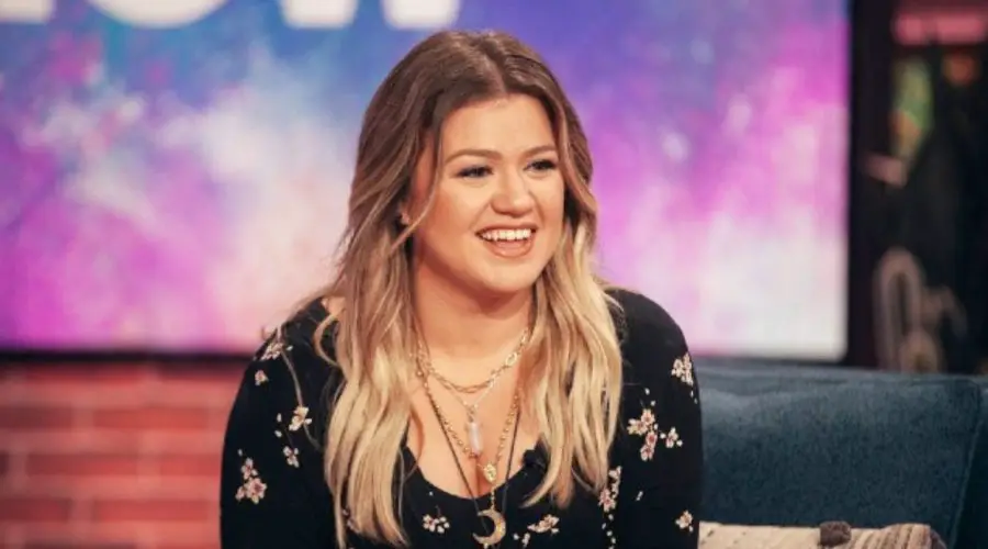 Kelly Clarkson’s Weight Loss Journey – Know What Diet She Followed